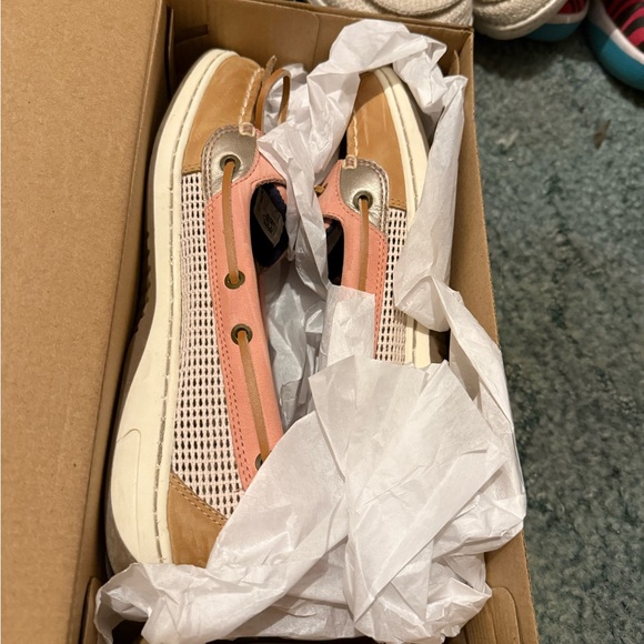 Sperry Shoes - Sperry Women's Sneakers in Pink and Tan